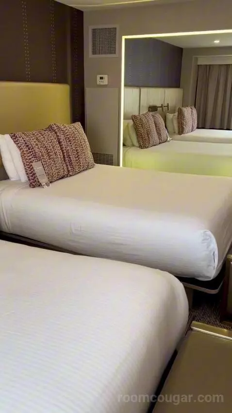 Marra Style Queens (#32019) bed picture #9