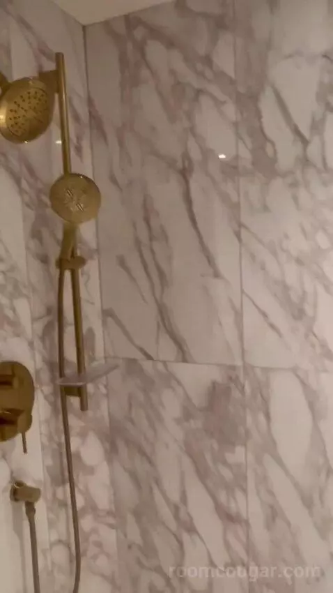 Marra Style Signature One Bedroom Suite (#32214) bathroom picture #5