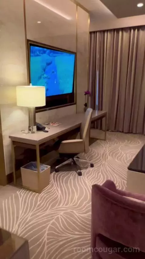 Marra Style Signature One Bedroom Suite (#32214) picture #3