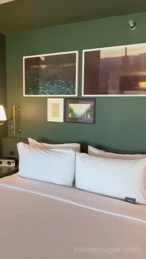 Park Mgm Stay Well Room Strip View (#23122) bed picture #12