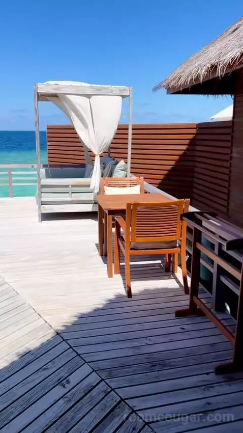 Water Villa with Private Pool (#322) view picture #5