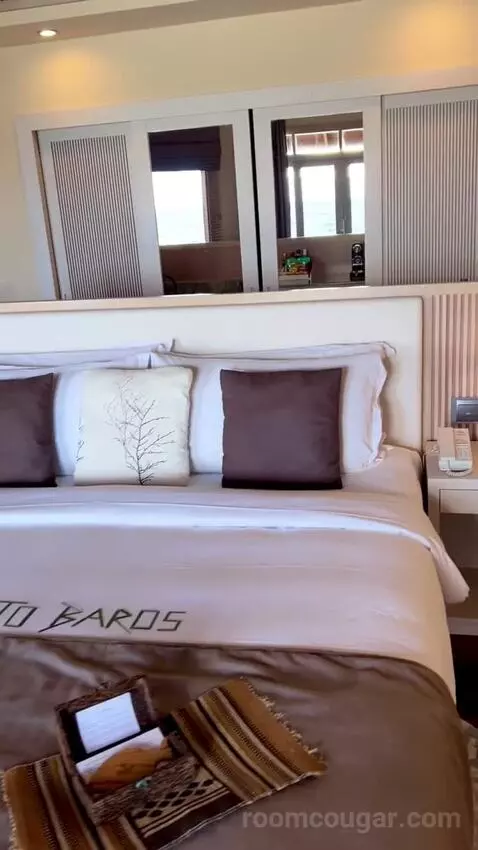 Water Villa with Private Pool (#322) bed picture #5