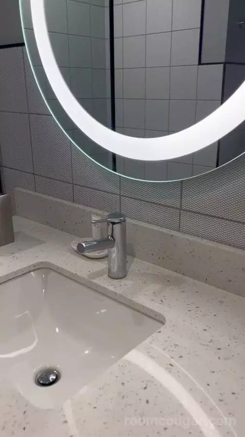 Gallery Deluxe King Bed (#3662) picture #20