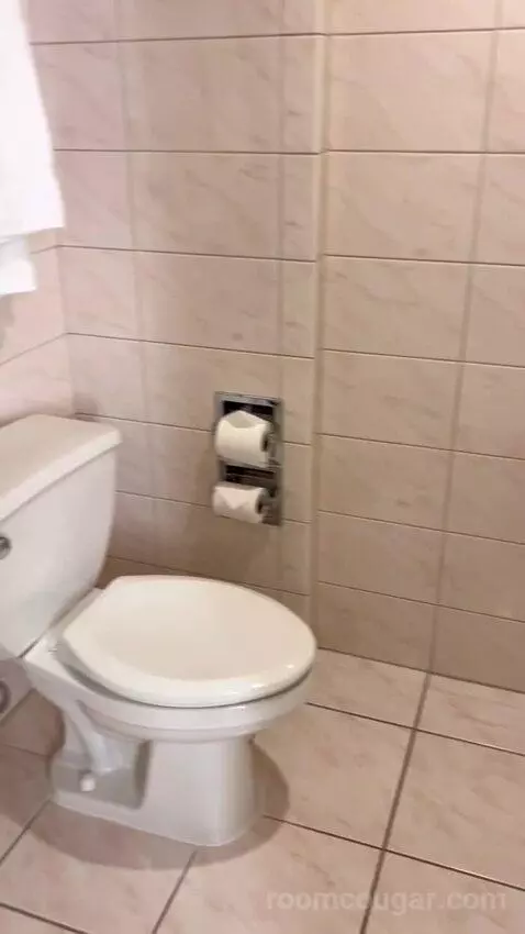 Signature Queen Room (#2212) bathroom picture #7