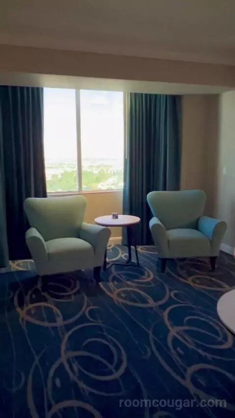 North Tower Suite (#21122) picture #2