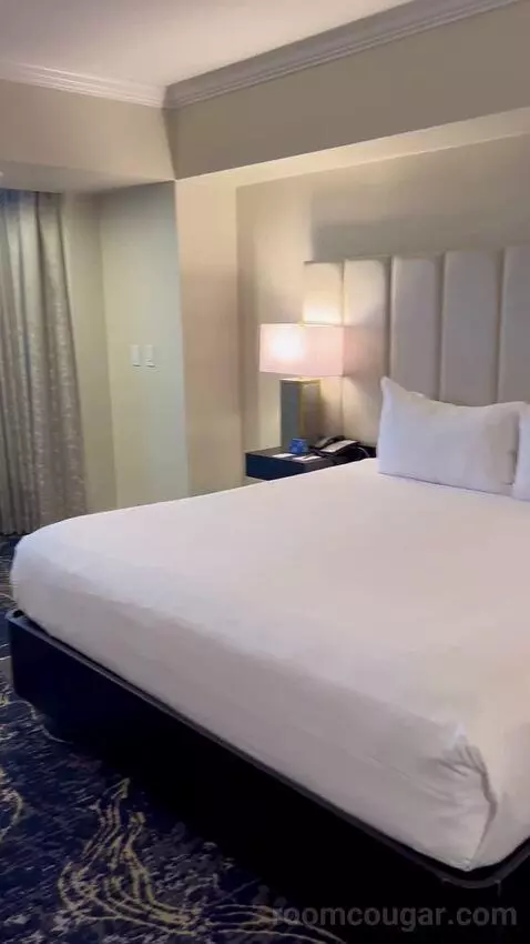 Westgate Las Vegas Resort and Casino Premier Room review by proliv