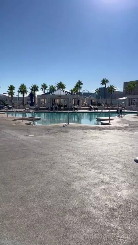 Premier Room (#1722) view picture #10