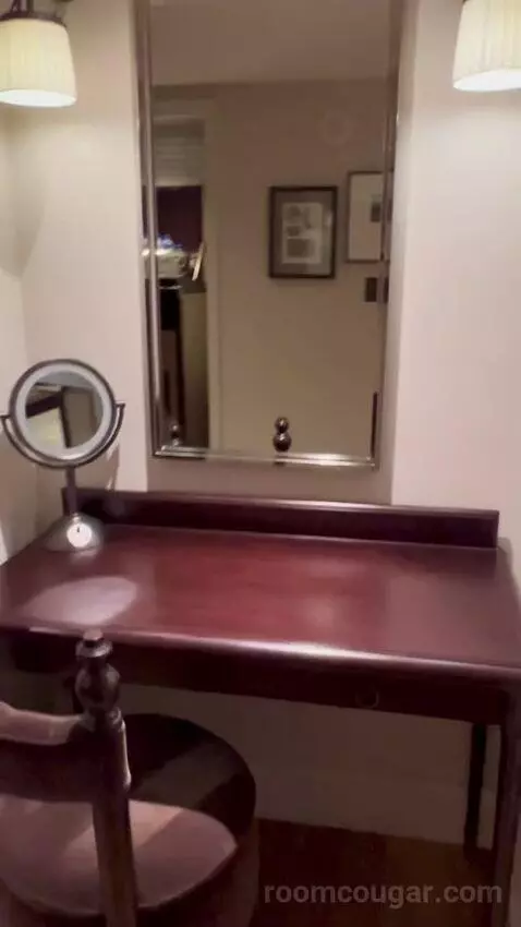 Atelier Suite with a King Bed (#2807) picture #18