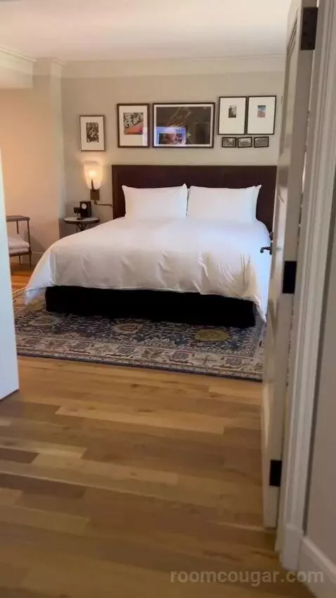 Grande Suite with a King Bed (#2809) bed picture #5