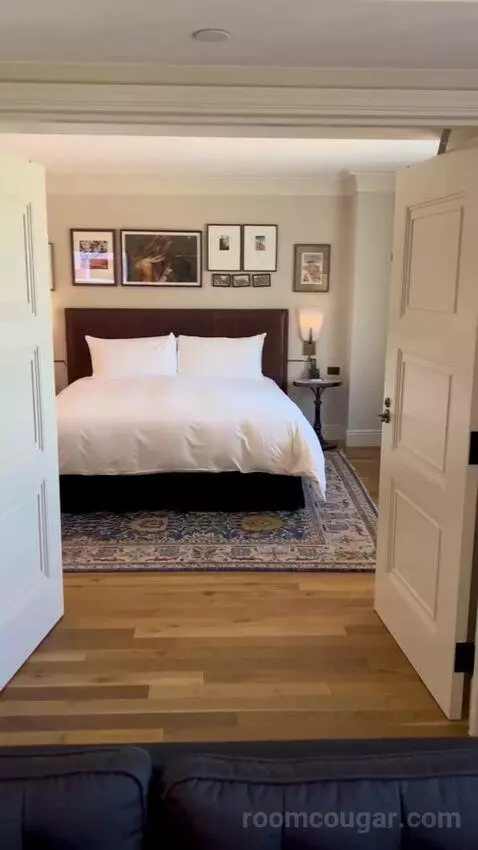 Grande Suite with a King Bed (#2809) bed picture #1