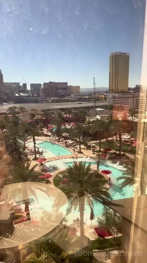 Panoramic View Deluxe - One King Bed (#13128) picture #15