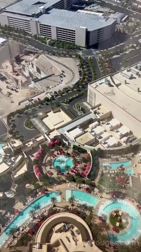 Superior King Room with Strip View (#62168) view picture #7