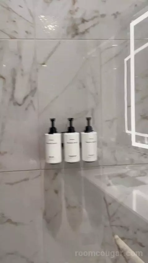 Superior King Room with Strip View (#62168) bathroom picture #12