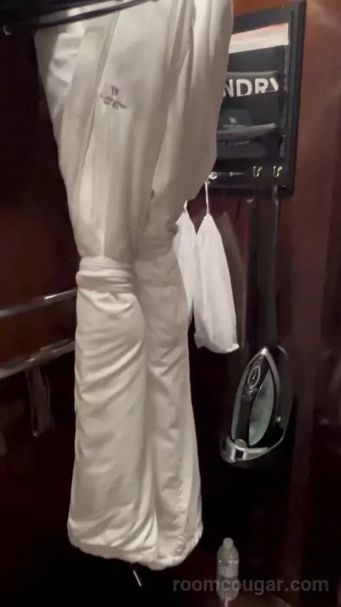 King Room with Vegas Strip View (#1803) picture #24