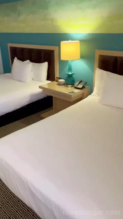 Downtown Grand Hotel & Casino Grand Deluxe 2 Queen Beds review by proliv