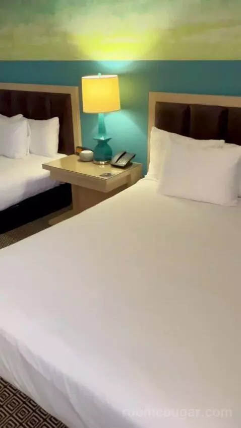 Grand Deluxe 2 Queen Beds (#2030) bed picture #5