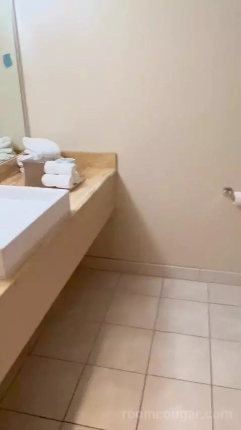 Grand Deluxe 2 Queen Beds (#2030) bathroom picture #3