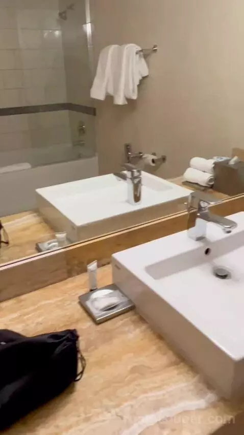 Grand Deluxe 2 Queen Beds (#2030) bathroom picture #6