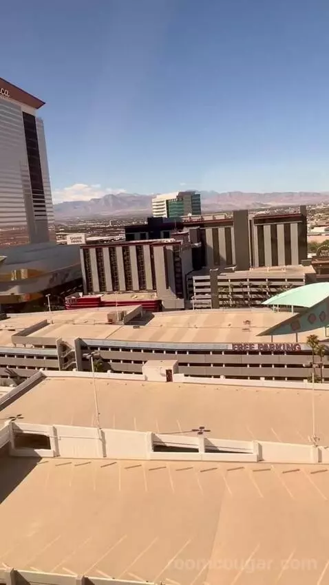 Grand Deluxe 2 Queen Beds (#2030) view picture #5