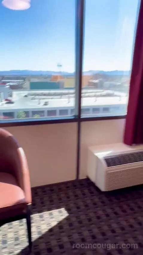 Deluxe Room (#1023) picture #9