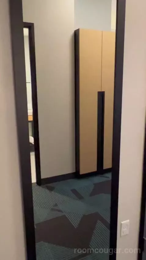 Gallery Studio King Bed (#3802) picture #1