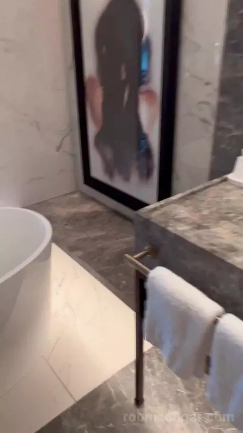 Premier King Room (#1002) picture #22