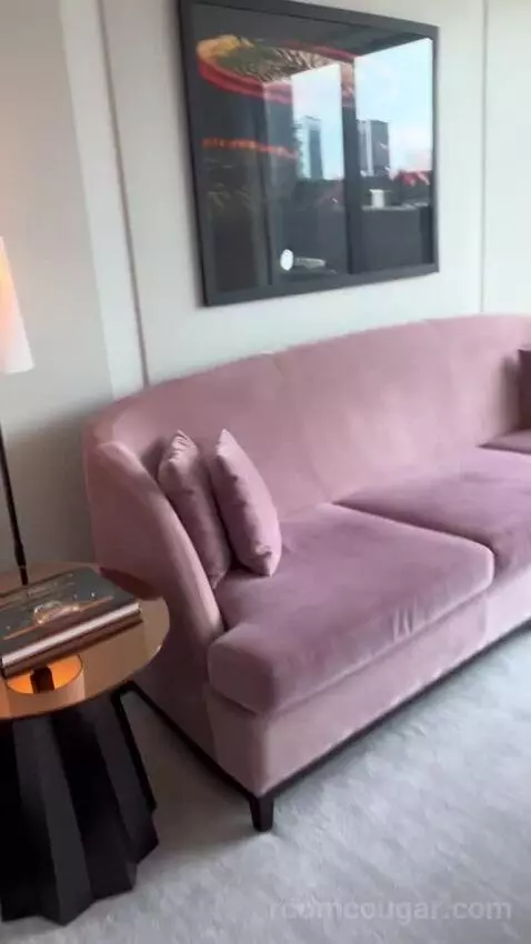 Executive King Suite (#1102) picture #13