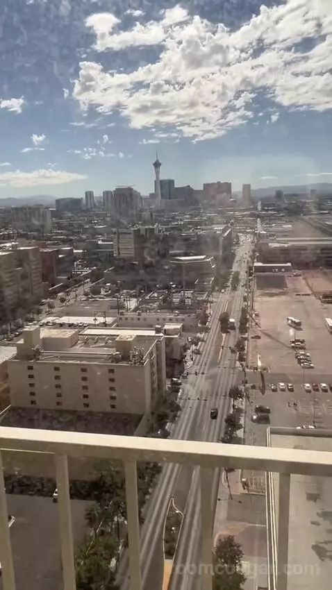 Derby Suite (#2254) picture #12