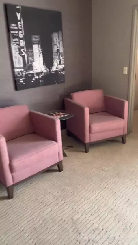 Derby Suite (#2254) picture #18