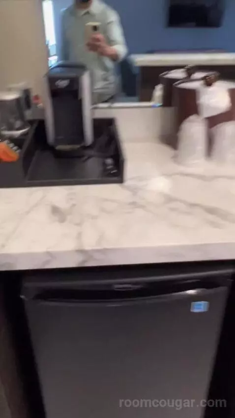 Derby Suite (#2254) picture #4