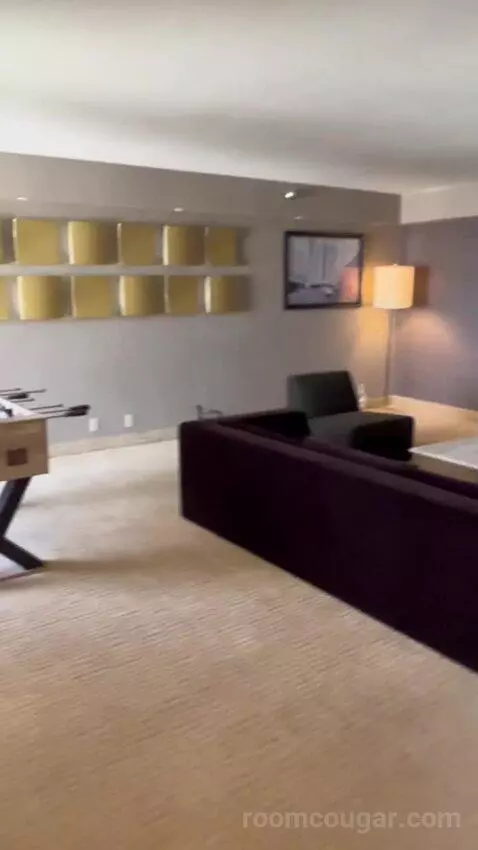 Derby Suite (#2254) picture #6