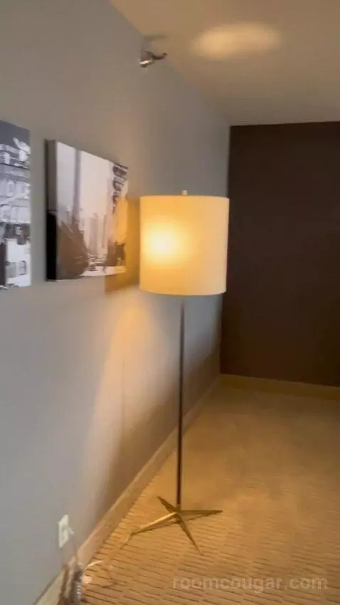 Derby Suite (#2254) picture #9