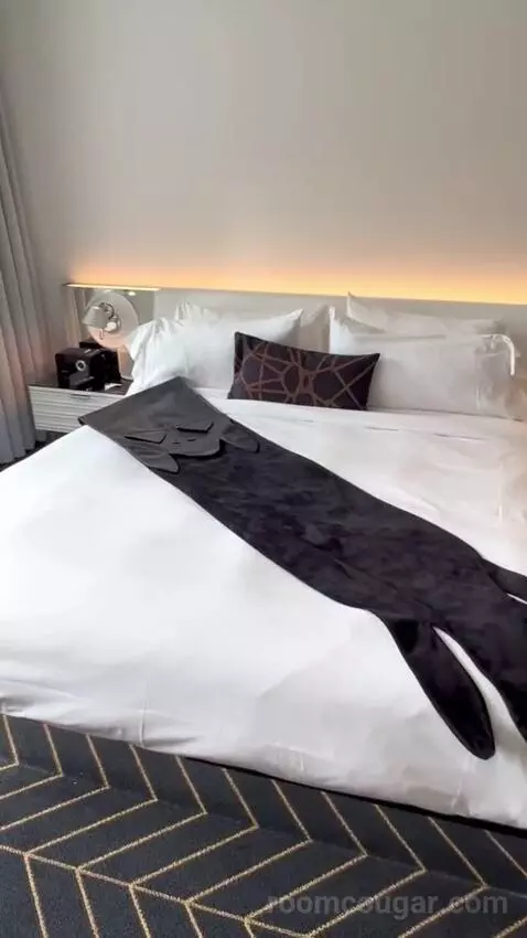 Spectacular, Guest Room, 1 King, Park View (#809) picture #8