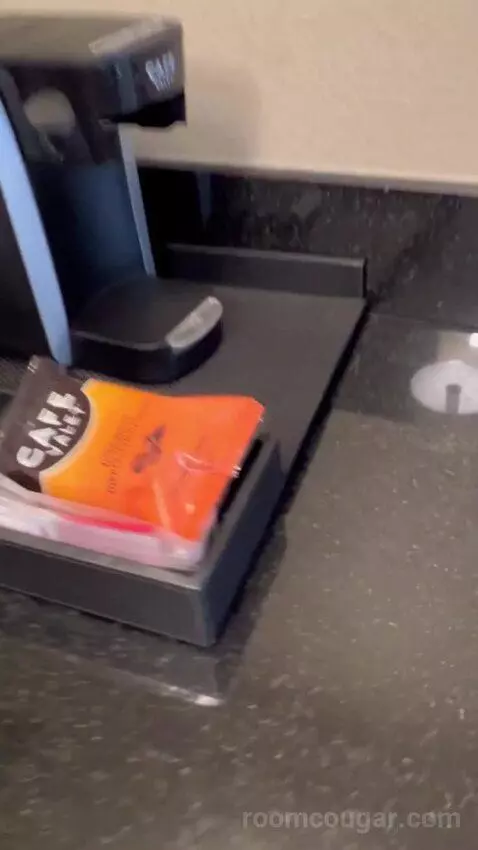 Junior Studio Room (#1714) picture #18