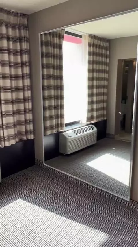 Vegas Suite (#1922) picture #17