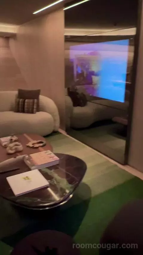 Suite Rodeo Drive (#619) picture #2