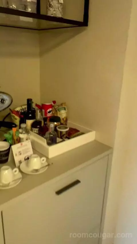 Mayfair Suite (#305) picture #23