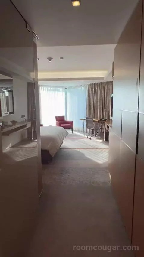 Pool Room bed picture #2