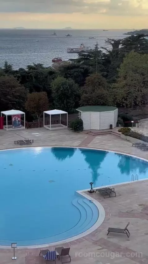 Pool Room view picture #6