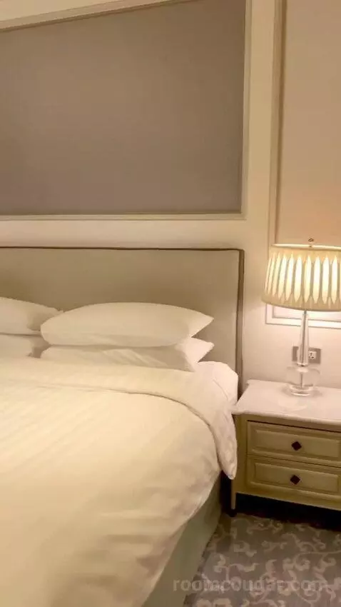 Premier Room with Bosphorus View bed picture #5