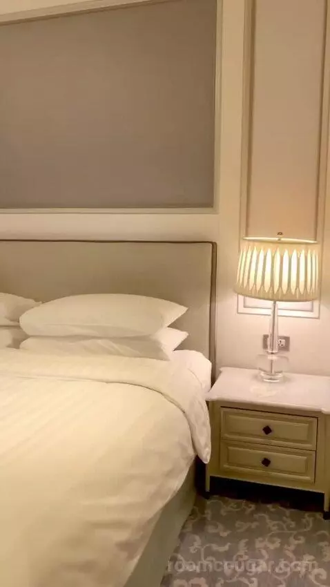 Premier Room with Bosphorus View bed picture #7