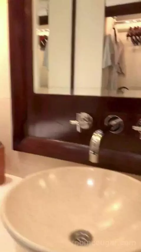 Serai Room bathroom picture #8