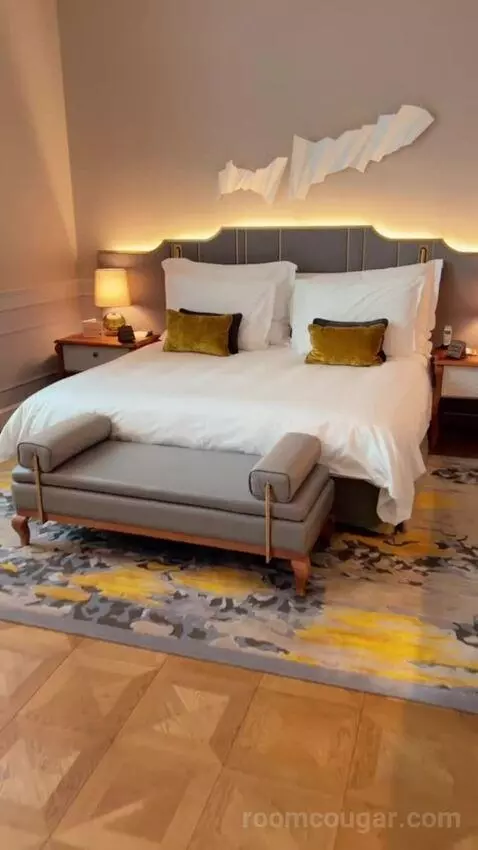 Deluxe Junior Suite (#207) picture #7