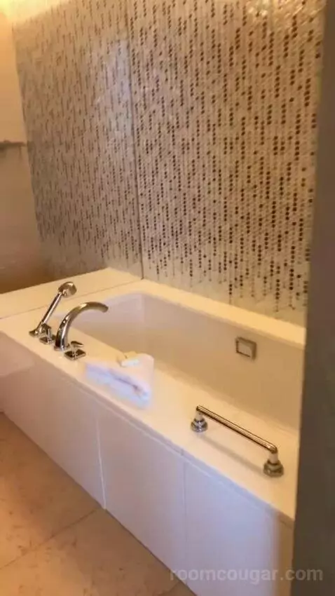 Fairmont Gold Signature Suite City View bathroom picture #2
