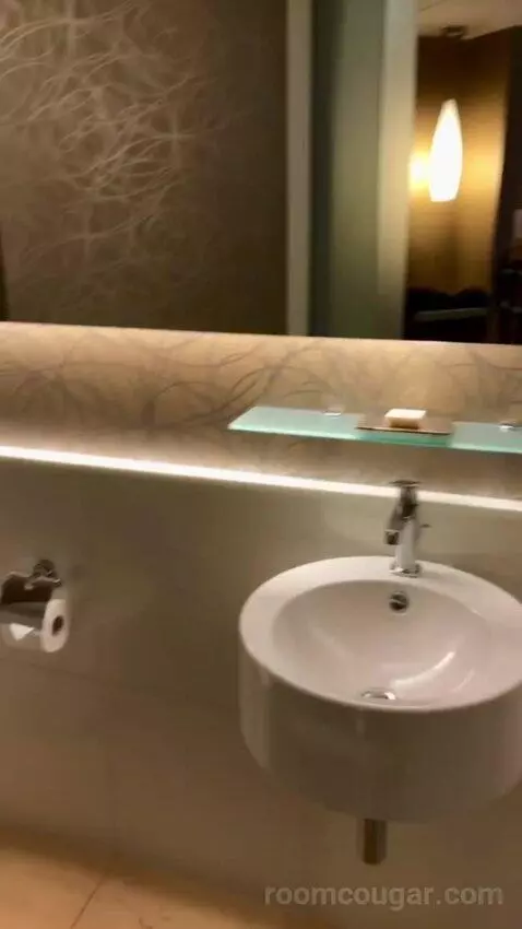 Fairmont Gold Signature Suite City View bathroom picture #7
