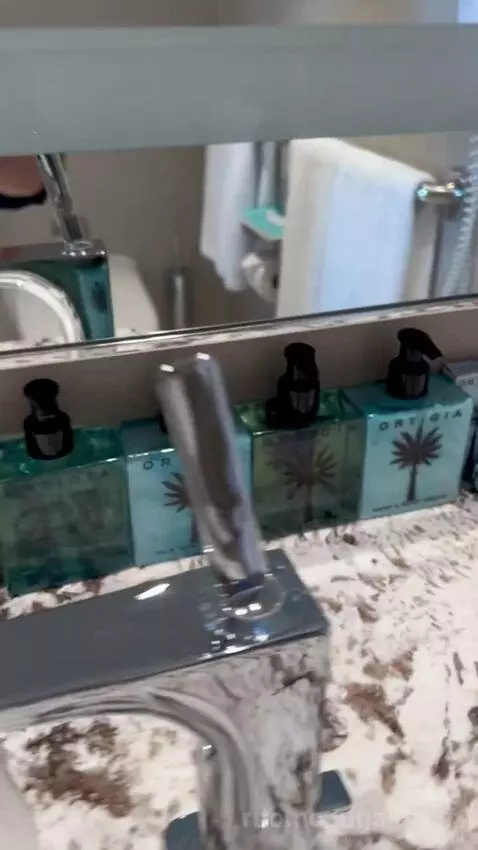 Double Room w/ Ocean View & Disabled Access (#514) bathroom picture #10