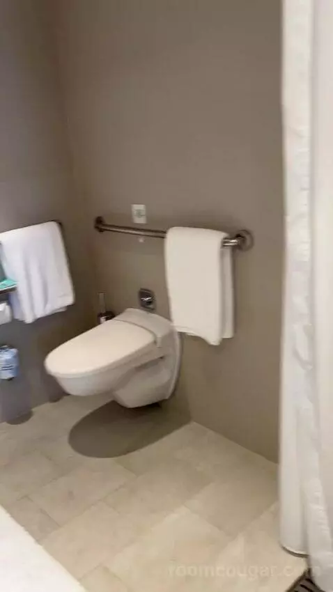 Double Room w/ Ocean View & Disabled Access (#514) bathroom picture #11