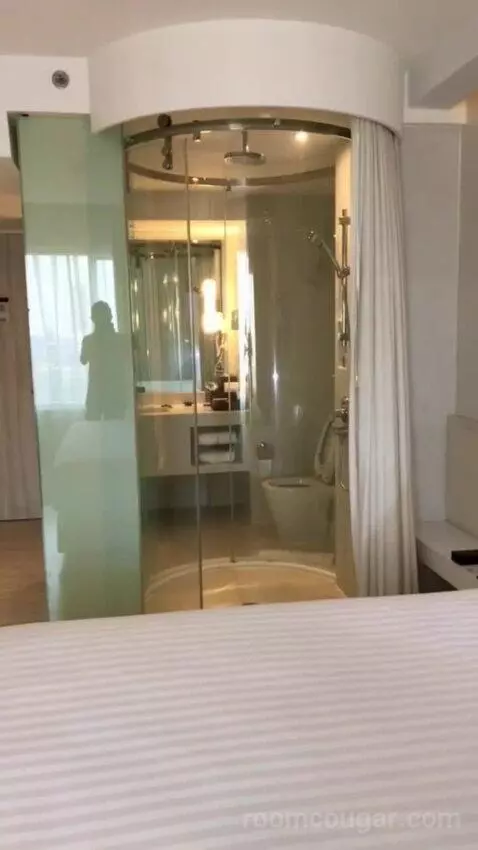 Superior Double Room bathroom picture #3