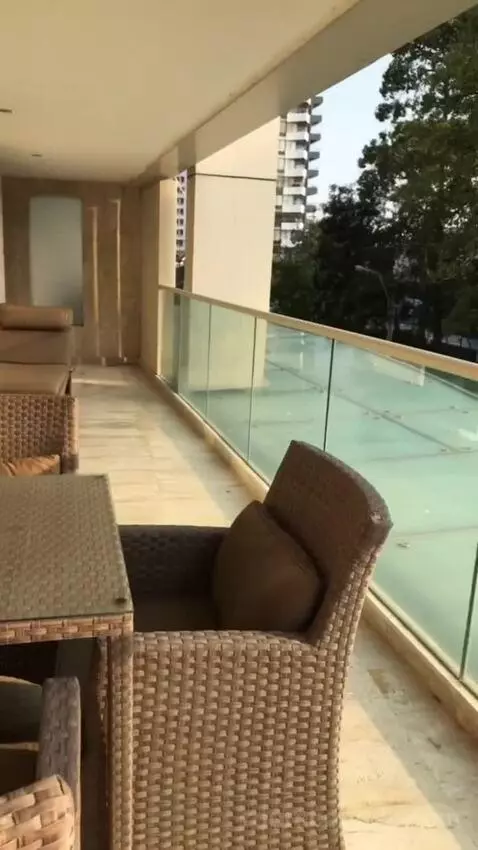 Family King Suite with One King Bed and One Bunk Bed - City View view picture #3