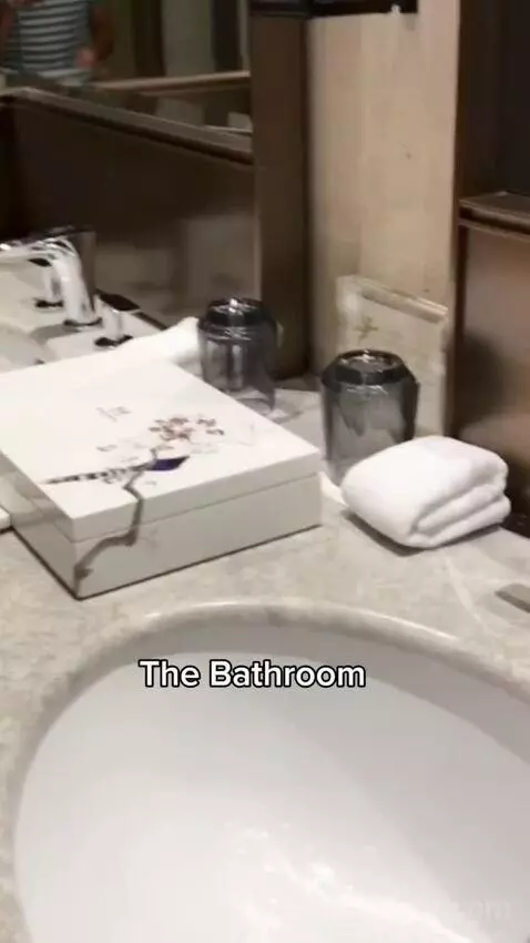 Executive Double Room bathroom picture #8